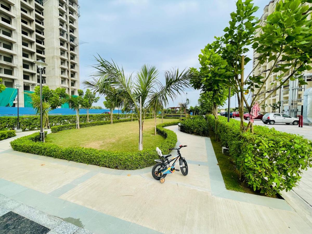 Achyutam Homes Lucknow Esterno foto