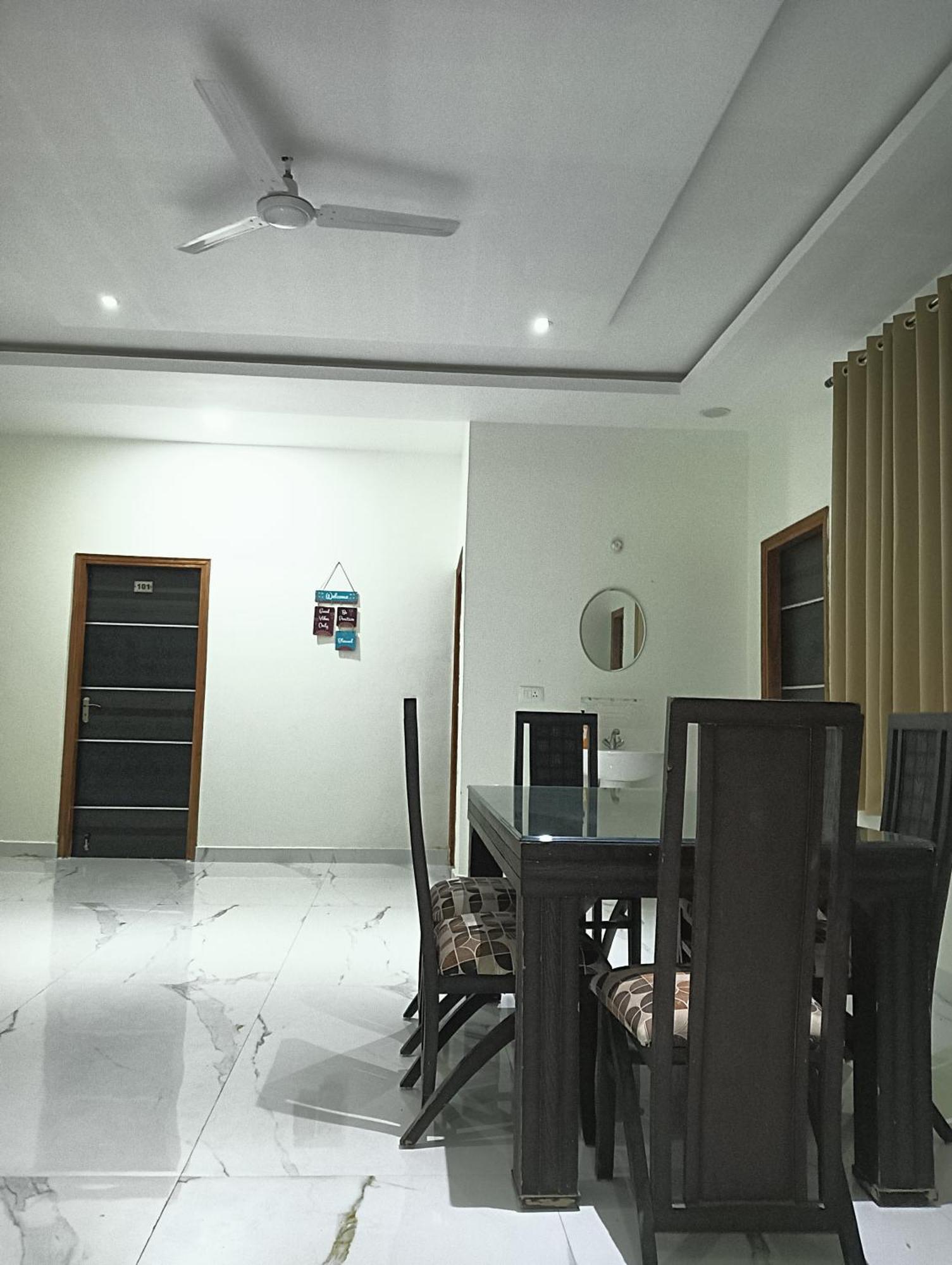 Achyutam Homes Lucknow Esterno foto